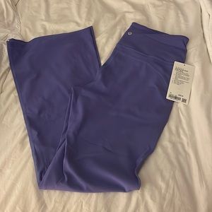 Size 14 Lululemon Groove Pant Super high rise flare 32.5”
